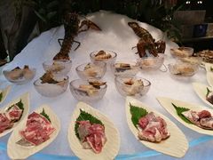-半岛翡丽海鲜自助餐厅(观风亭店)