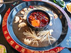 -三江两海老火锅(北京首店)