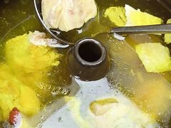 -云海肴·汽锅鸡·云南代表菜(天山百盛优客店)