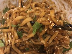 -黑八私房老北京炸酱面