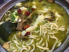 -周鱼小馆石锅酸菜鱼(活力汇店)