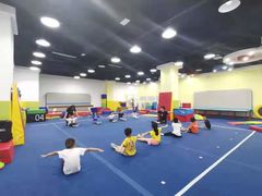 -蜩动儿童运动成长馆(恒生万鹂广场店)