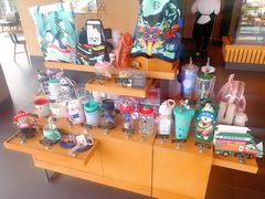 零售区-星巴克(海门解放路店)