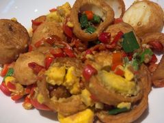 -阿瓦山寨·湘菜现炒·剁椒鱼头王(咸阳总店)