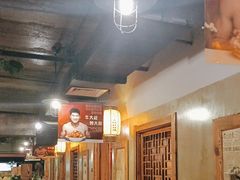 大堂-三个大叔烤羊肉串·炭炉砂锅菜(西三旗店)