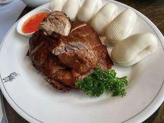 招牌苏浙樟茶鸭-苏浙汇(肇嘉浜路总店)