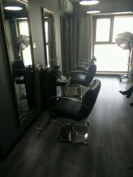 -INSI Hair Salon
