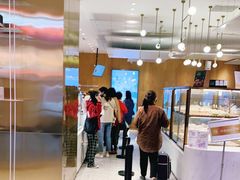 -奈雪的茶(湖滨银泰in77C区PRO店)