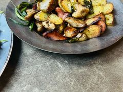 -CHURCH  BISTRO 教堂·餐吧