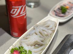 -海底捞火锅(曹安公路店)