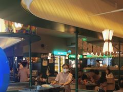 -芭莉与彩虹西餐厅(成都合生汇店)