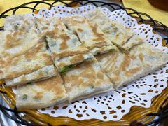 葱油饼-洞密园美食城·二十二年老店(富华路店)
