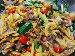 干锅牛杂-牛八宝桂林米粉(八里庄店)