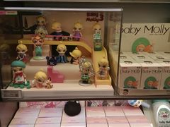 -泡泡玛特POPMART (北京超极合生汇店)
