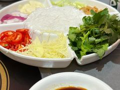 -官塘陈记鱼生·潮汕砂锅粥·牛肉火锅(潮枫路总店)