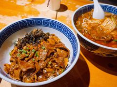 -沪西老弄堂面馆(定西路店)