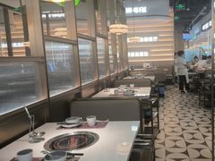 -洪氏嗨捞·广东猪肚鸡·椰子鸡火锅(西咸万象城店)