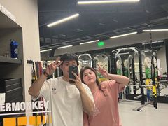 -超级猩猩健身·私教(上海体育场店)