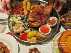 -Mogul Eatery·大亨餐酒馆