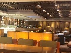 -广州中心皇冠假日酒店·汇点大堂吧