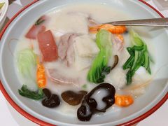 鱼米之乡-南麓·浙里(外滩店)