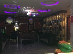 -月亮之尚KTV