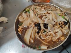 -正宗杨记普洱酸醋米线(总店)