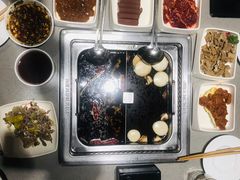 -海底捞火锅(公益西桥店)