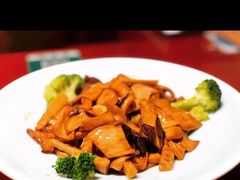 -窄巷子陕菜馆·地道陕西菜(粉巷店)