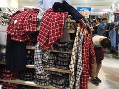 -优衣库(广州天河领展广场店)