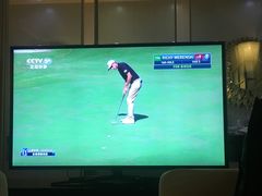 -喜鹊愉家酒店(郑州曼哈顿博览中心地铁站店)