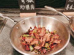 -盛宴标帜西餐厅龙虾.鲍鱼•牛排(重庆喜来登大酒店)