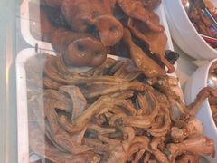 卤猪耳朵-王国忠甜皮鸭(纬六店)