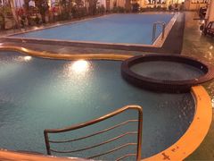 -Sunset Bar(丹绒亚路香格里拉店)