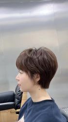 -Tloml salon