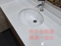 -万宝财富商业广场