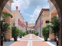 -佛罗伦萨小镇广佛名品奥特莱斯(疏港路店)