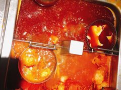 鸳鸯锅-海底捞火锅 (利舞台广场店)