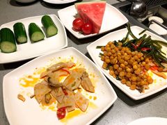 -海底捞火锅(海宁路店)