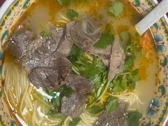 -金杨拉面王小吃面馆·牛三宝面·红烧牛肉粉