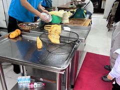 -费记胡辣汤(总店)