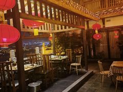 -嫩芽·重庆菜馆(十八梯露台观景店)