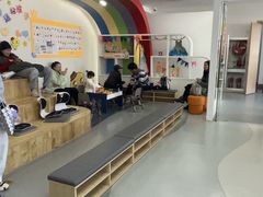 -小荧星艺校(浦东中环分校)