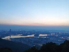 -紫金山山顶公园