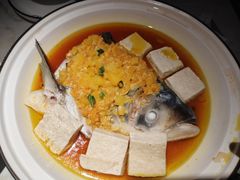 臭豆腐黄金鱼头-寻宝记绍兴菜(状元店)