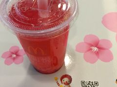 -麦当劳(展览路店)