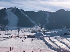-丝绸之路山地度假区滑雪场