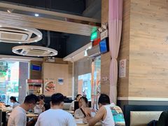 -滋味满屋美食坊(上海街店)