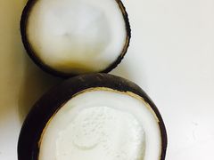 -志龙皇冠吃货椰子铺
