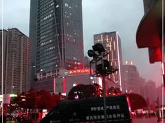 -观音桥步行街
